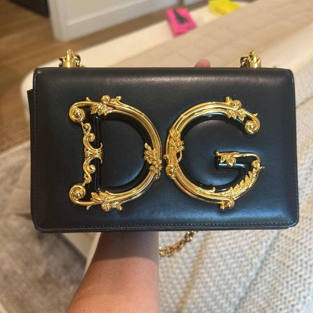 Dolce & Gabanna Logo Leather Cross Body Bag - Picture 7 of 16